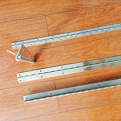 Bisagra para tablero de piano